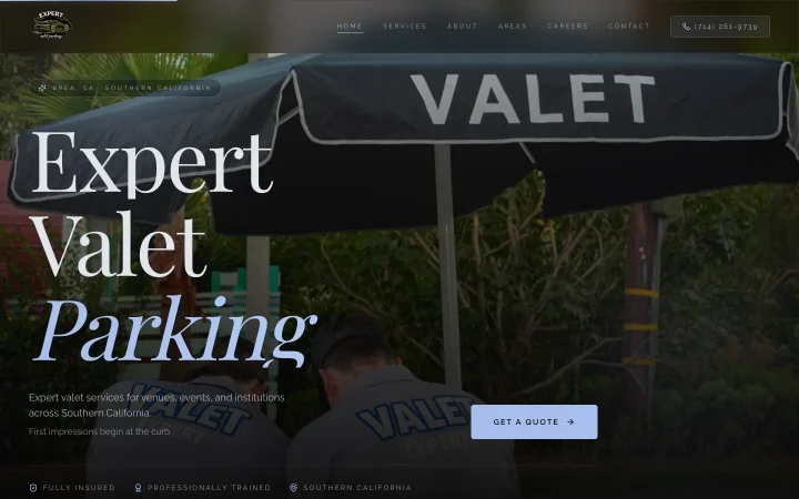 Expert Valet Parking website homepage with valet staff under a branded canopy